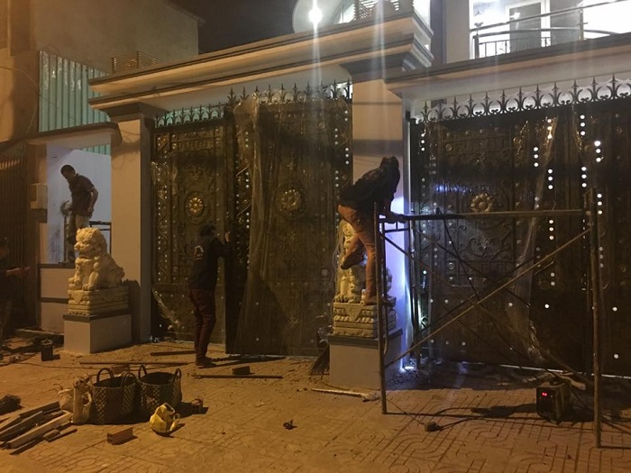 “Update” nơi làm cửa cổng sắt Đà Nẵng đẹp không sợ lỗi mốt