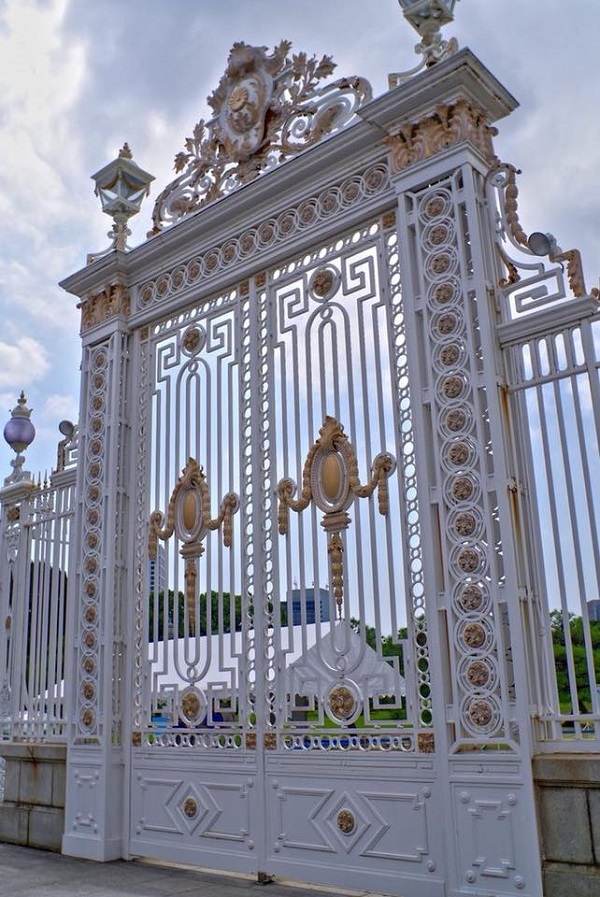 Lưu ý khi sơn cửa sắt đẹp tại Đà Nẵng, sắt mỹ thuật đón Tết