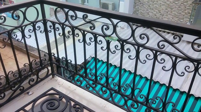 Lan can sắt Đà Nẵng